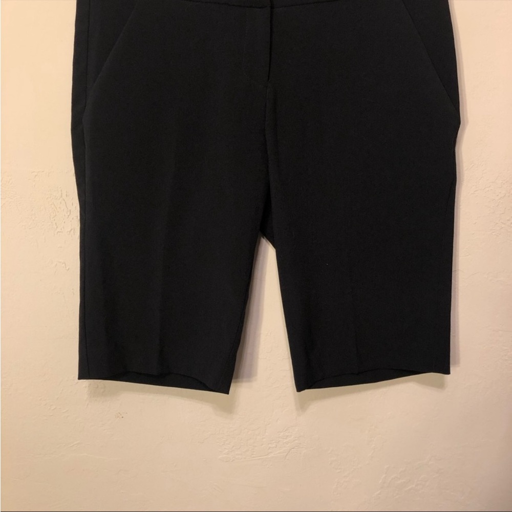 Windsor Knee-Length Black Bermuda Shorts - Size 3 Juniors - Picture 3 of 8